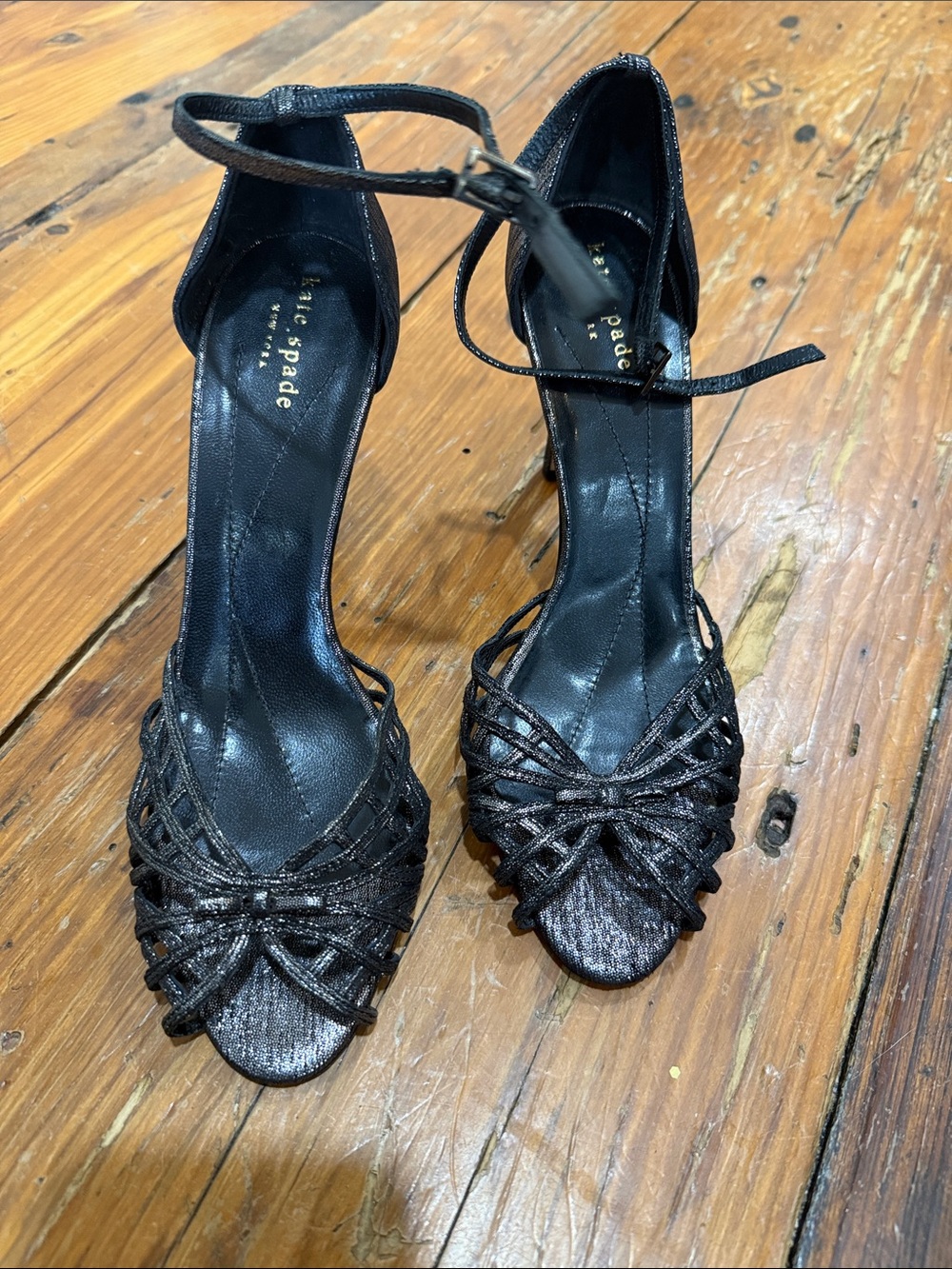 kate spade Black Strappy Open‑Toe Ankle‑Tie Heels size 8 made in Italy